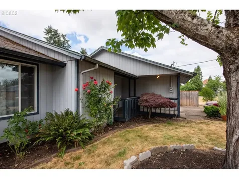 4631 Daisy Street Springfield OR 97478