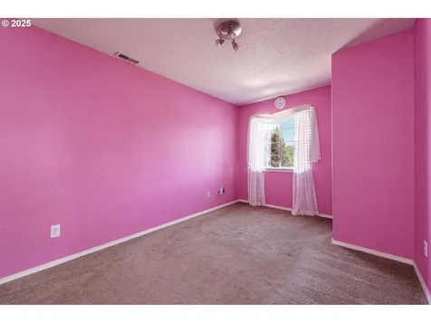 9900 NE 41st Court Vancouver WA 98686