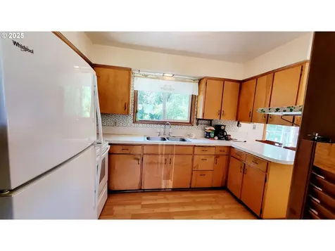 367 Fawn Drive Roseburg OR 97470