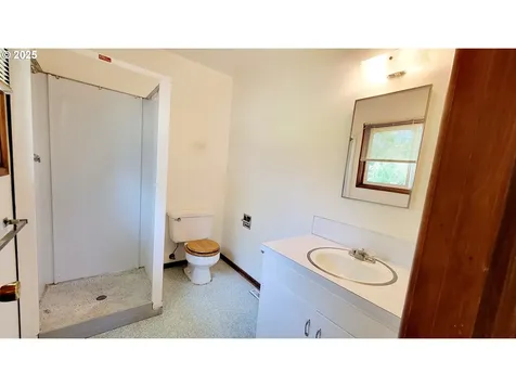 367 Fawn Drive Roseburg OR 97470