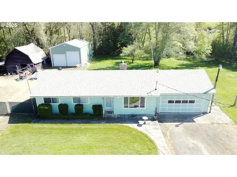 367 Fawn Drive Roseburg OR 97470