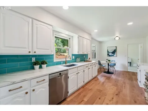 2736 SW Sylvania Terrace Portland OR 97219