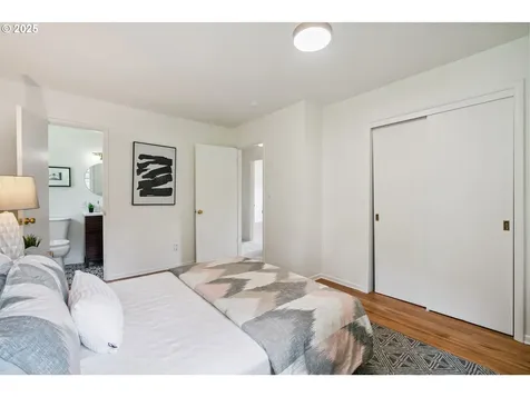 2736 SW Sylvania Terrace Portland OR 97219