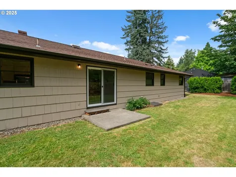 2736 SW Sylvania Terrace Portland OR 97219