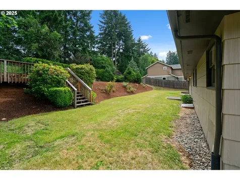2736 SW Sylvania Terrace Portland OR 97219