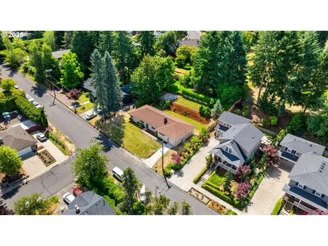 2736 SW Sylvania Terrace Portland OR 97219