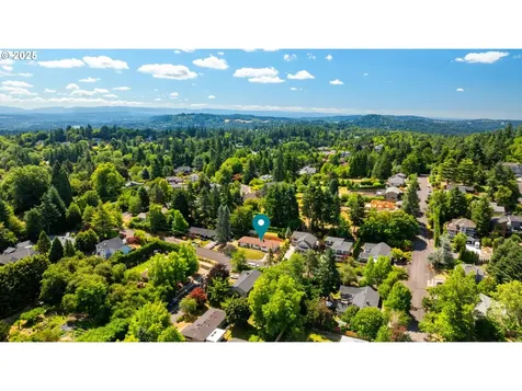 2736 SW Sylvania Terrace Portland OR 97219