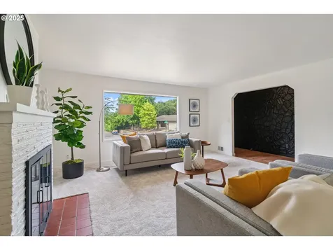 2736 SW Sylvania Terrace Portland OR 97219
