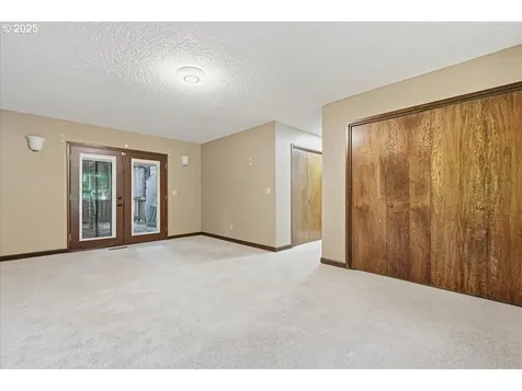 2201 NW 128th Street Vancouver WA 98685