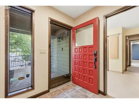 2201 NW 128th Street Vancouver WA 98685
