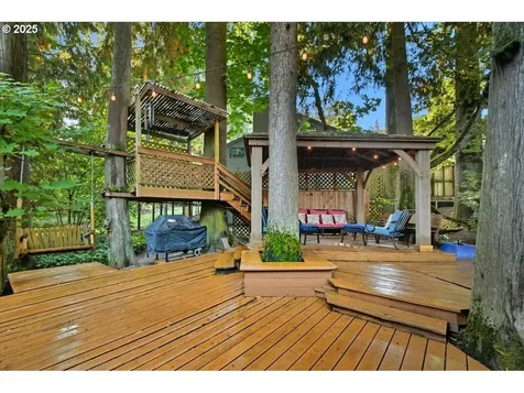 2201 NW 128th Street Vancouver WA 98685