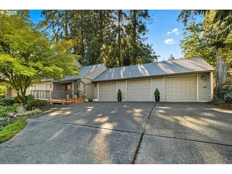 2201 NW 128th Street Vancouver WA 98685
