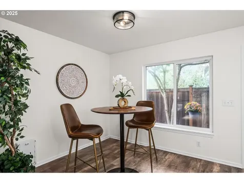 3059 W 15th Avenue Eugene OR 97402