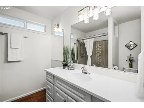 3059 W 15th Avenue Eugene OR 97402