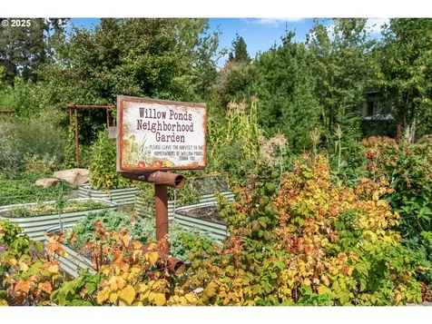 909 Nina Lane Hood River OR 97031