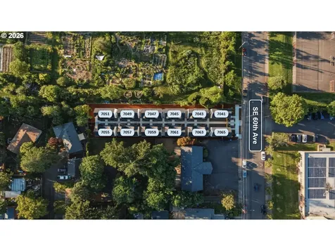 7033 SE 60th Avenue Portland OR 97206