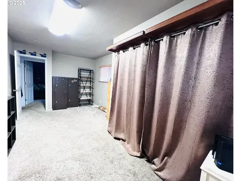 1065 Greenley Street Roseburg OR 97471