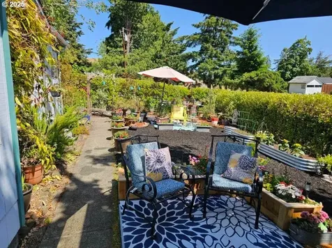 1065 Greenley Street Roseburg OR 97471