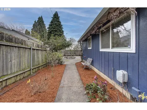 1301 NW 40th Street Vancouver WA 98660