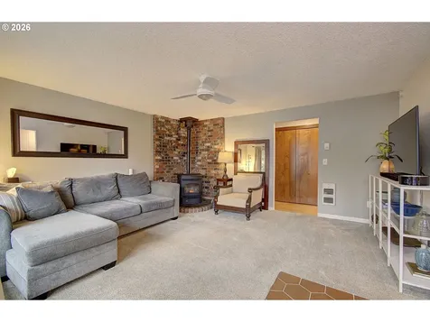 1301 NW 40th Street Vancouver WA 98660