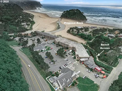 48988 Us Highway 101 Neskowin OR 97149