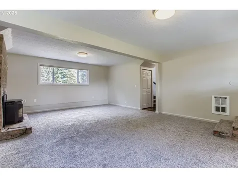 12721 NE 111th Street Vancouver WA 98682