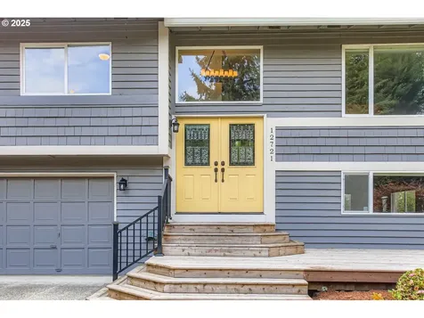 12721 NE 111th Street Vancouver WA 98682