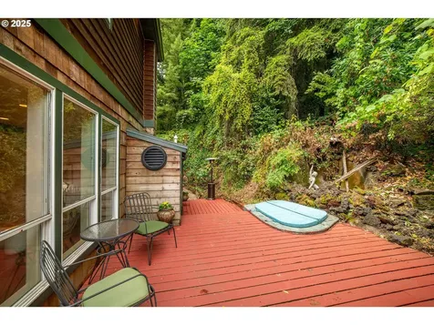 8839 NW Springville Road Portland OR 97231
