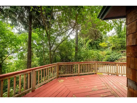 8839 NW Springville Road Portland OR 97231
