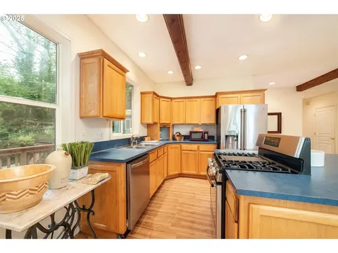 8839 NW Springville Road Portland OR 97231