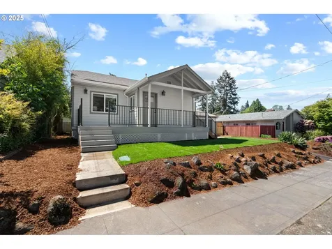 5020 SE Bush Street Portland OR 97206