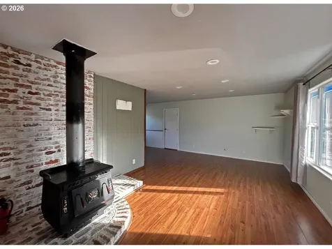 28218 Mateer Road Gold Beach OR 97444