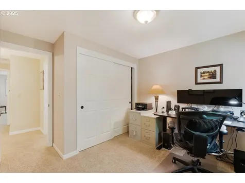 8740 SW Bomar Court Portland OR 97223