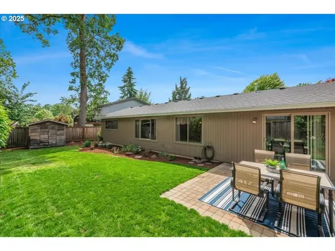 8740 SW Bomar Court Portland OR 97223