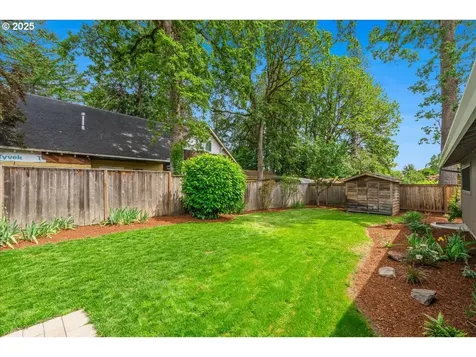 8740 SW Bomar Court Portland OR 97223