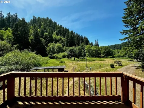 1433 E Canal Creek Road Waldport OR 97394