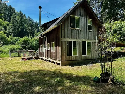 1433 E Canal Creek Road Waldport OR 97394