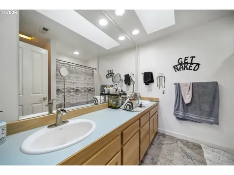 1421 NE Market Drive Fairview OR 97024