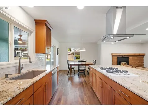 1823 NE Garfield Street Camas WA 98607