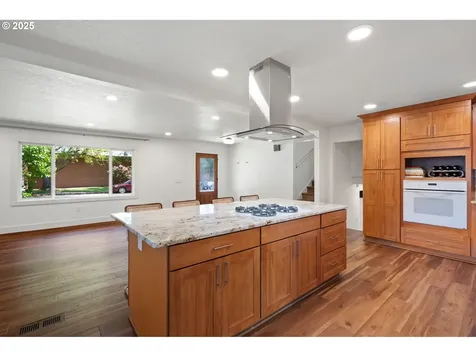 1823 NE Garfield Street Camas WA 98607