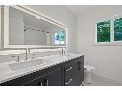 1823 NE Garfield Street Camas WA 98607