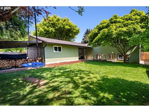 1823 NE Garfield Street Camas WA 98607