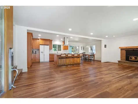 1823 NE Garfield Street Camas WA 98607