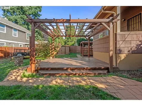 1805 NE Emerson Street Portland OR 97211