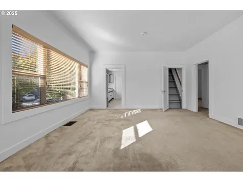 1805 NE Emerson Street Portland OR 97211
