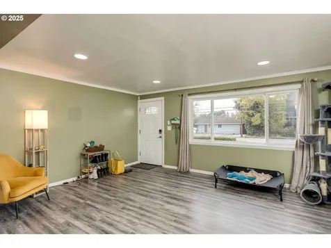 11023 NE Glisan Street Portland OR 97220