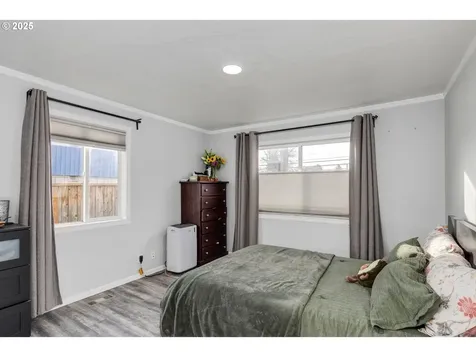 11023 NE Glisan Street Portland OR 97220