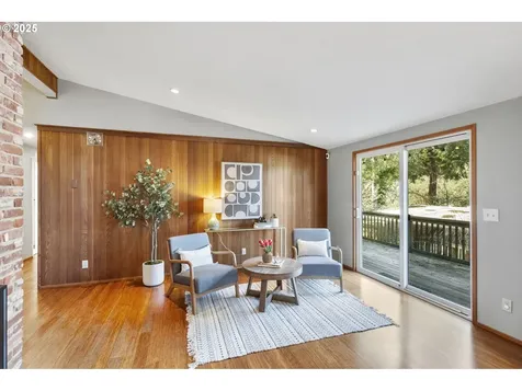 75 W 35th Avenue Eugene OR 97405