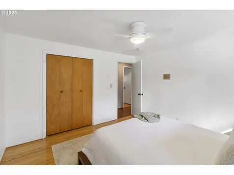 75 W 35th Avenue Eugene OR 97405
