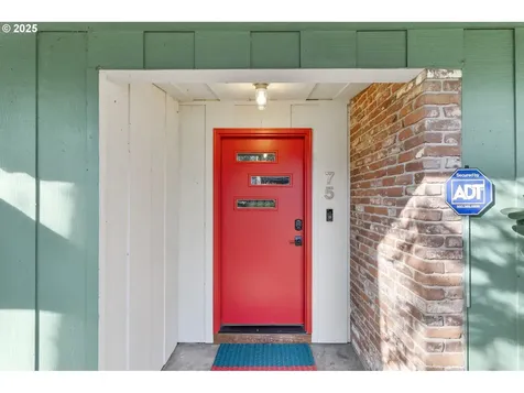 75 W 35th Avenue Eugene OR 97405